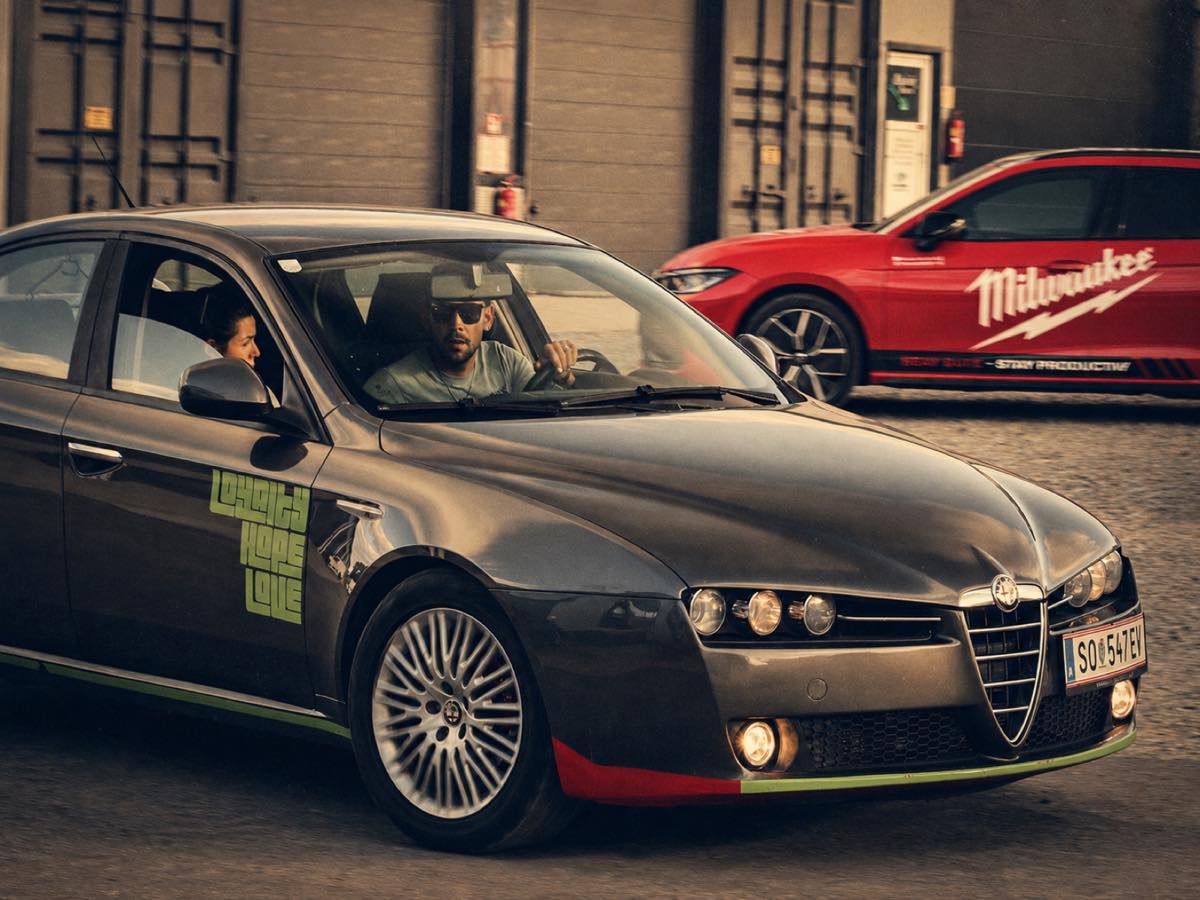 Alfa Romeo bei einer Motorsportveranstaltung